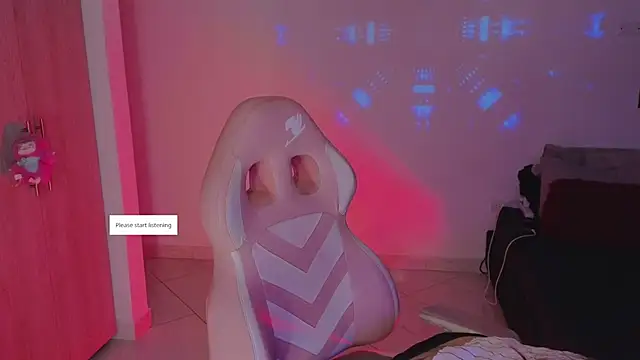 Moonlightt 21 online show from 12-13-25, 08:58