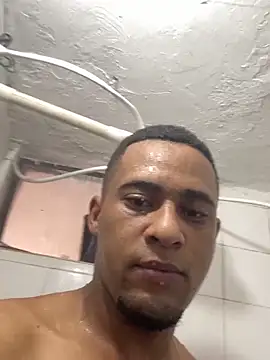 Snapshot of freedmar chatting on 11-12-25, 12:27 freedmar online show from 11-12-25, 12:27