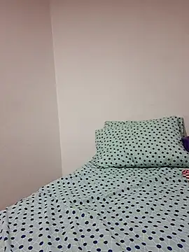 VikysDavis online show from 05-22-26, 02:33