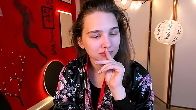 TessaMill online show from 09-14-25, 05:17