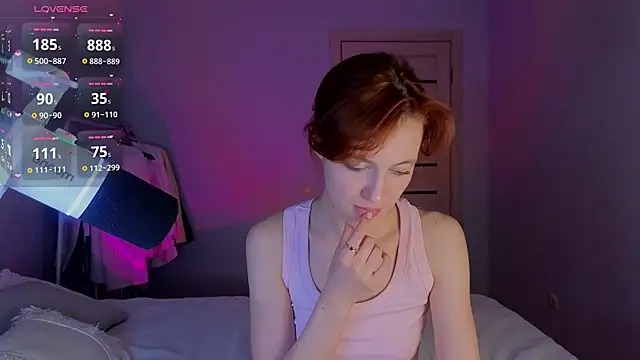 Snapshot of _Elen_Lilith_ chatting on 07-17-26, 07:52 Elen Lilith online show from 07-17-26, 07:52