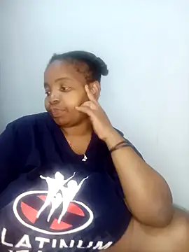 Snapshot of ShySexyBaddiexx chatting on 09-15-25, 08:31 ShySexyBaddiexx online show from 09-15-25, 08:31