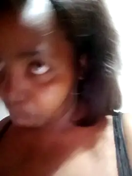 ShySexyBaddiexx online show from 12-16-25, 08:14