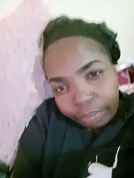 ShySexyBaddiexx online show from 06-09-26, 06:19