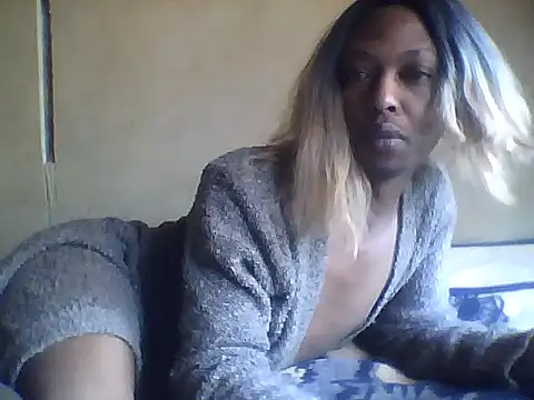Snapshot of Blackyfreackygay chatting on 06-26-26, 08:19 Blackyfreackygay online show from 06-26-26, 08:19