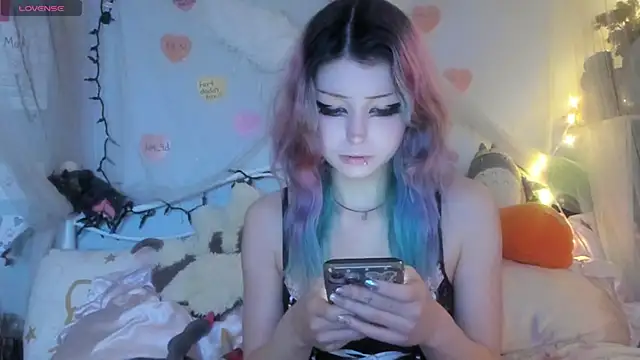 Snapshot of bunnyislewd chatting on 01-11-26, 04:28 bunnyislewd online show from 01-11-26, 04:28