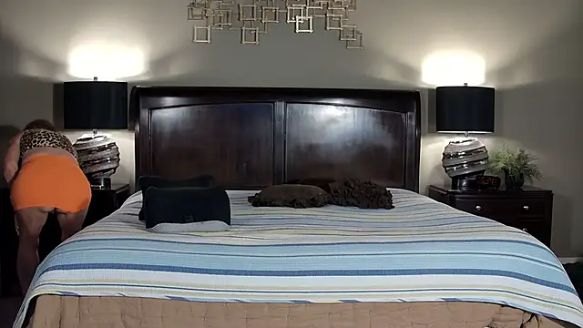 Hornylouisewil online show from 04-10-26, 10:36