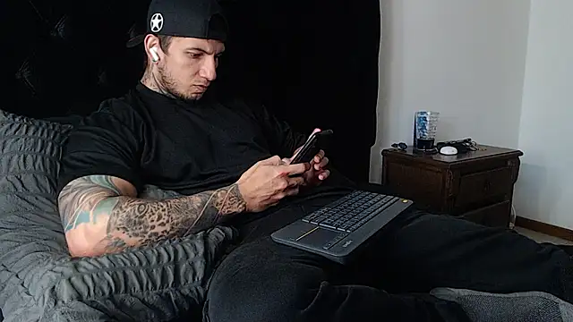 Shane Clay online show from 02-15-26, 07:10