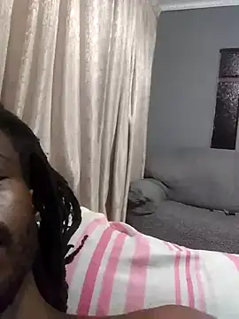 Snapshot of DicksonMcDICKEN chatting on 10-04-25, 01:03 DicksonMcDICKEN online show from 10-04-25, 01:03