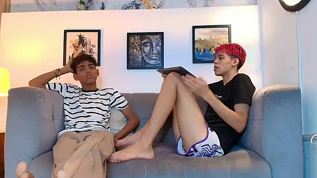 Snapshot of TWINKS_FRIENDS chatting on 05-29-26, 01:20 TWINKS FRIENDS online show from 05-29-26, 01:20