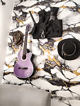 Snapshot of Hiroshi_Shen chatting on 01-16-26, 01:26 Hiroshi Shen online show from 01-16-26, 01:26