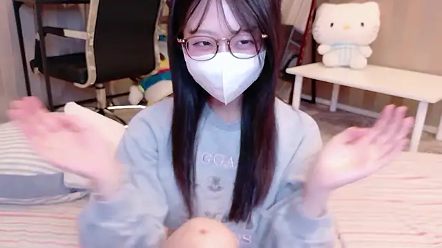 OSUSHI-CHAN online show from 06-08-26, 05:02