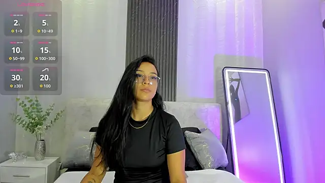 zoe martins  online show from 07-23-26, 05:33