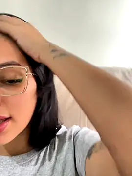 jujuarantes  2025 online show from 11-06-25, 02:29