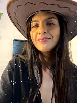 chicachocolate01 online show from 10-30-25, 02:13