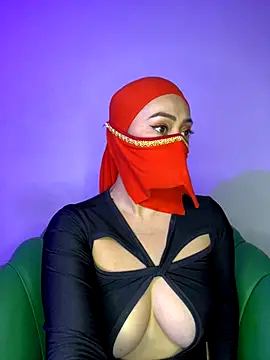 Aisha Malek online show from 11-07-25, 07:47