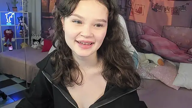 EmilyChaves online show from 11-25-25, 06:08