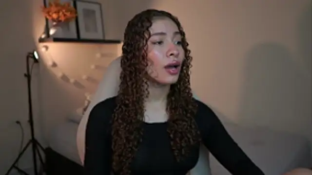 isabella-garcia- online show from 02-11-26, 02:49