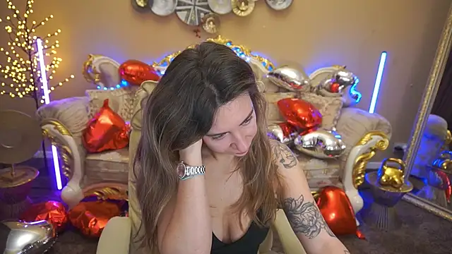 KateShanny online show from 02-12-26, 07:03