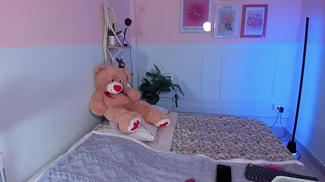 Snapshot of Camila_Rivers chatting on 10-30-25, 12:17 Camila Rivers online show from 10-30-25, 12:17