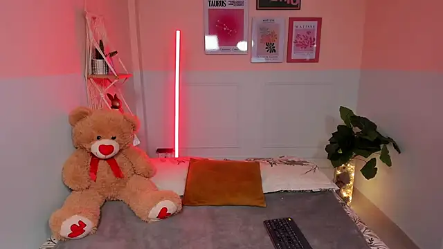 Snapshot of Camila_Rivers chatting on 11-26-25, 03:51 Camila Rivers online show from 11-26-25, 03:51