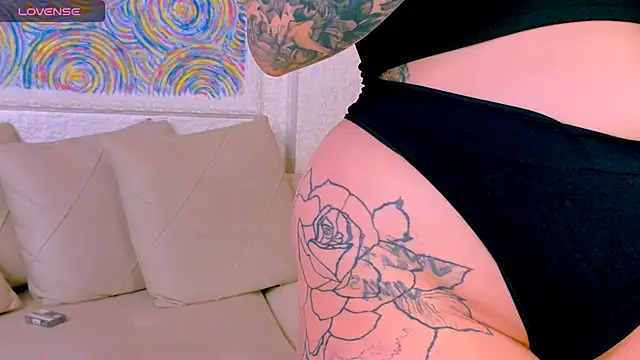 marrenaa online show from 09-09-25, 04:12