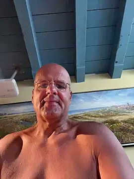 Snapshot of Renebisex chatting on 05-30-26, 05:04 Renebisex online show from 05-30-26, 05:04