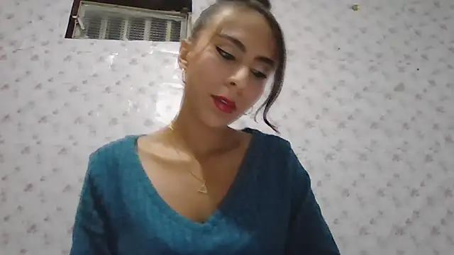 Roselingalvis13 online show from 04-09-26, 02:44