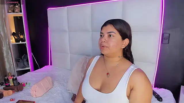 Gigi duran online show from 04-27-26, 12:47