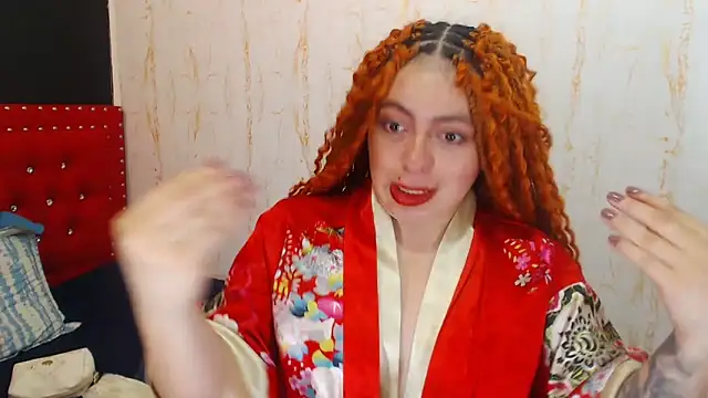 MiaKimky online show from 12-21-25, 04:41