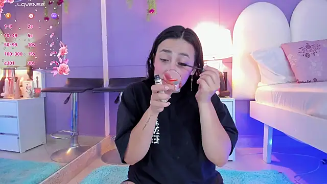 my aleja  online show from 10-29-25, 01:02