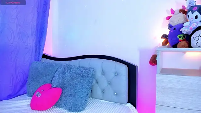 my aleja  online show from 03-30-26, 12:50