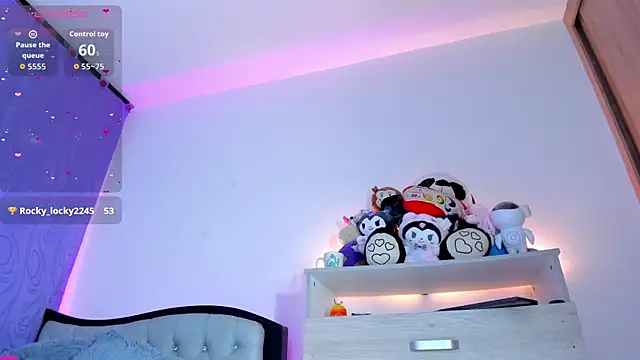 my aleja  online show from 04-26-26, 01:47