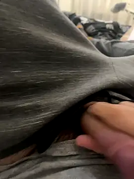 FrequentFew online show from 01-06-26, 02:32