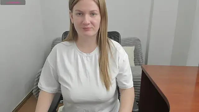 Snapshot of Alisha_Skyes chatting on 02-04-26, 08:58 Alisha Skyes online show from 02-04-26, 08:58