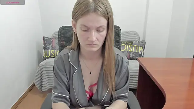 Alisha Skyes online show from 06-17-26, 08:54