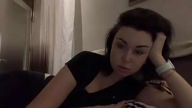 Gilin1 online show from 11-13-25, 06:51