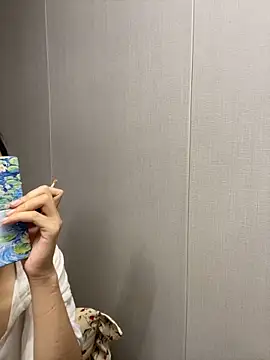 haiyan125216 online show from 09-10-25, 09:31