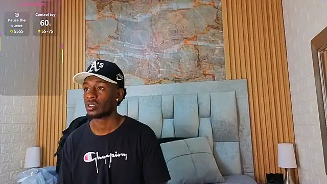 Snapshot of pipedark_ chatting on 11-15-25, 03:04 pipedark online show from 11-15-25, 03:04