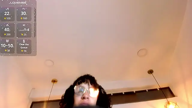 Hanna Cornee  online show from 03-09-26, 12:20