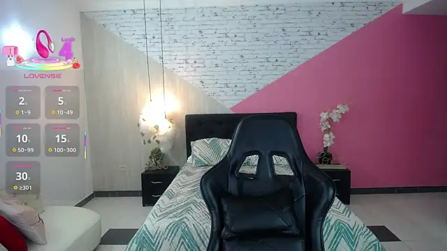 Snapshot of sophia_brunette_ chatting on 09-27-25, 12:21 sophia brunette online show from 09-27-25, 12:21