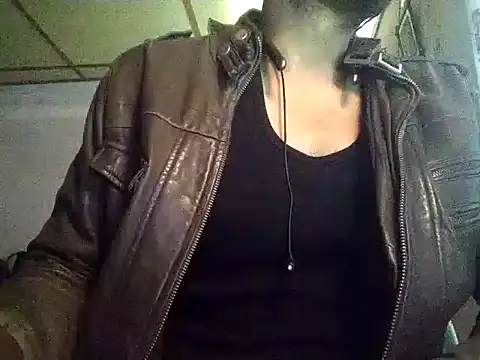 Snapshot of Raavan_King chatting on 01-12-26, 05:23 Raavan King online show from 01-12-26, 05:23