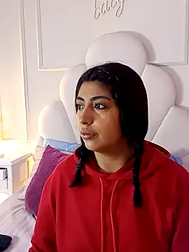 Kaylachannell online show from 11-17-25, 03:34