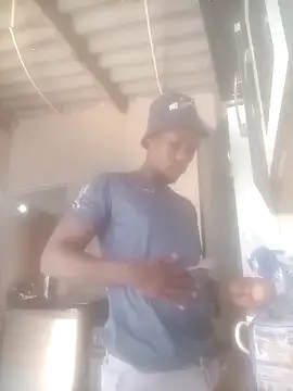 Snapshot of KingBonga chatting on 02-28-26, 10:05 KingBonga online show from 02-28-26, 10:05