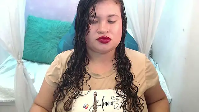 Madison Copers online show from 06-12-26, 01:15