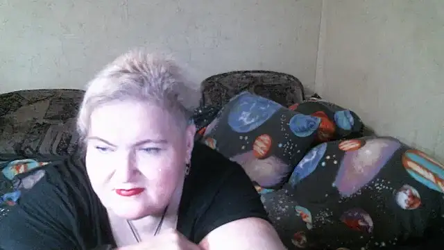Snapshot of Lana555 chatting on 06-11-26, 09:46 Lana555 online show from 06-11-26, 09:46