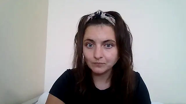 DInaraXRose online show from 09-19-25, 12:06