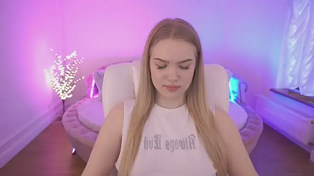 CelesteNoir online show from 02-12-26, 08:53