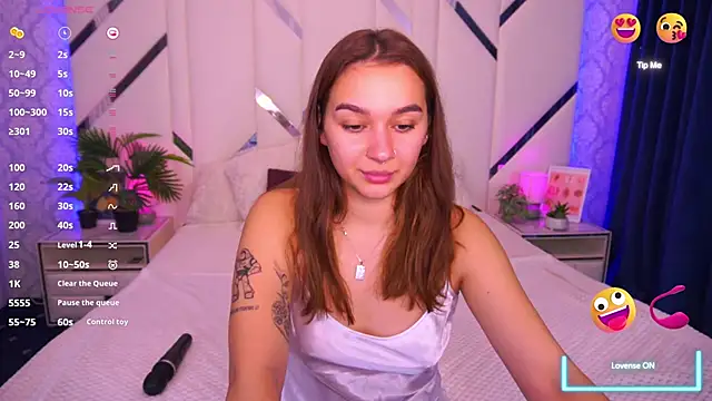 UrMuseOn online show from 11-05-25, 02:50