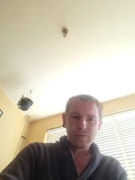 piercingpik online show from 05-18-26, 09:48